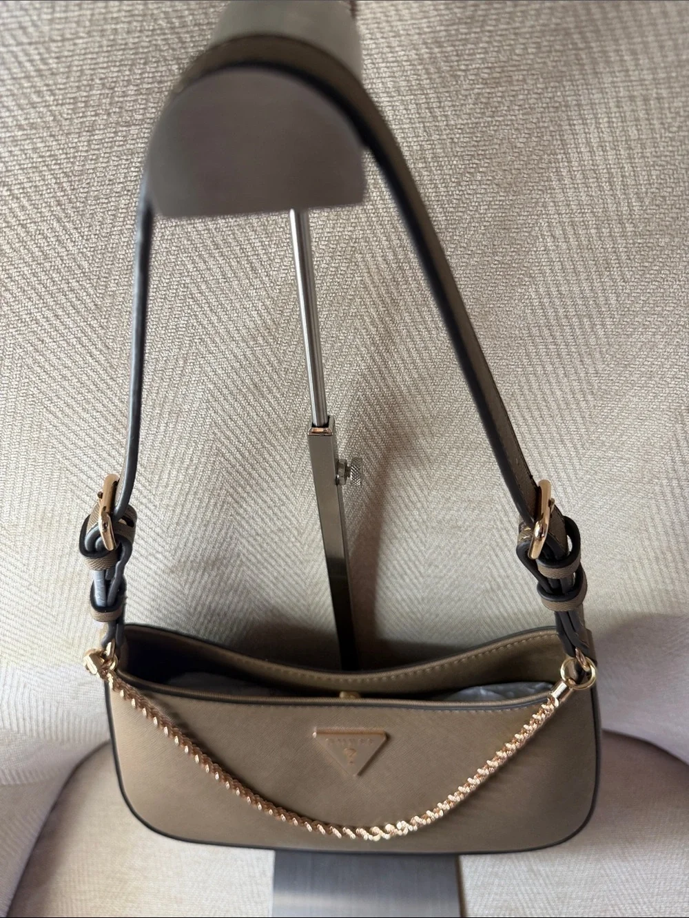 Guess shoulder bag